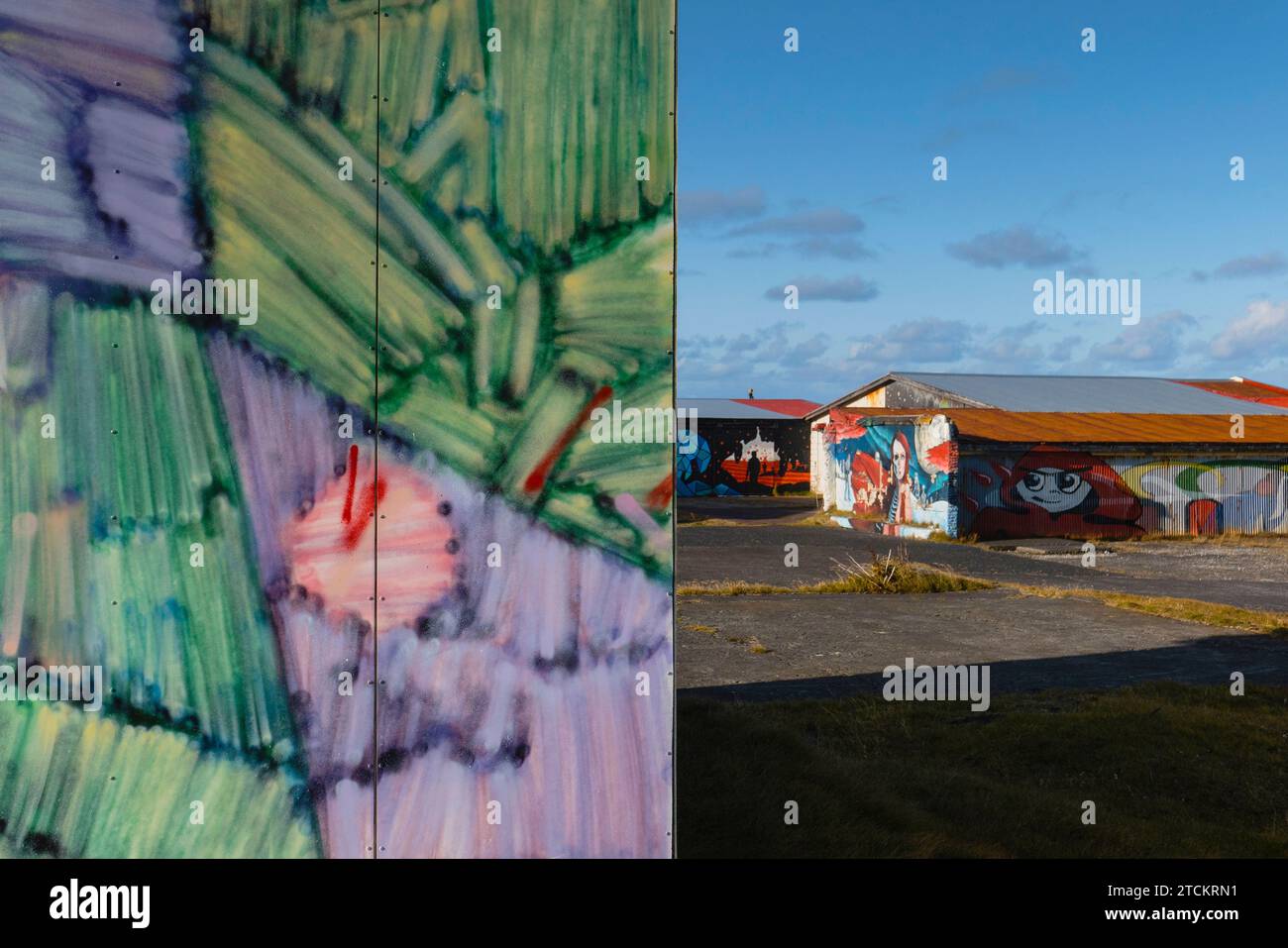 Islande, parc national de la péninsule de Snæfellsnes, village Hellissandur, peintures murales dans la capitale islandaise du Street art. Banque D'Images