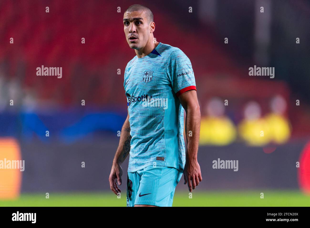 Antwerpen, Belgique. 13 décembre 2023. ANVERS, BELGIQUE - DÉCEMBRE 13 : Oriol Romeu lors du match de l'UEFA Champions League Group H entre le Royal Antwerp FC et le FC Barcelone au Stadion Bosuil le 13 décembre 2023 à Anvers, Belgique. (Photo de Joris Verwijst/Orange Pictures) crédit : Orange pics BV/Alamy Live News Banque D'Images