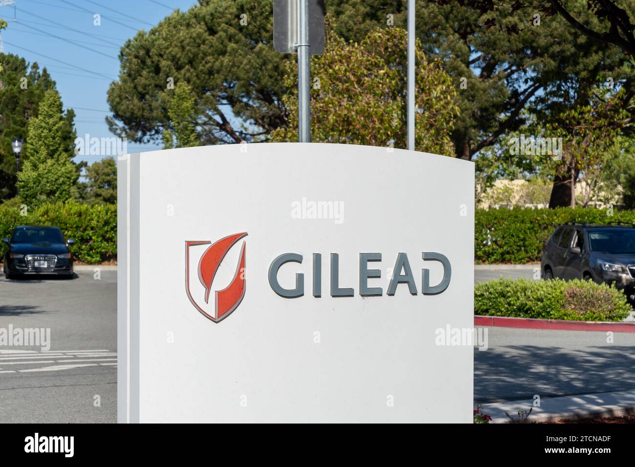 Gros plan de Gilead Sciences signe sur le campus de son siège social à Foster City, Californie, États-Unis Banque D'Images