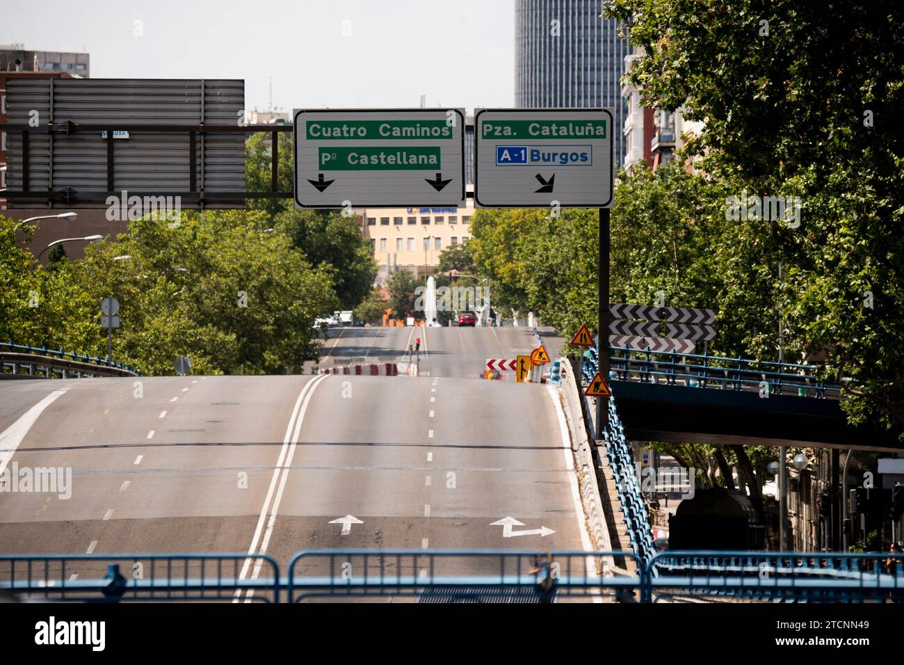 Madrid, 07/11/2020. Fermeture du pont de Joaquín Costa, qui sera démoli car impraticable. Photo : de San Bernardo ARCHDC. Crédit : Album / Archivo ABC / Eduardo San Bernardo Banque D'Images