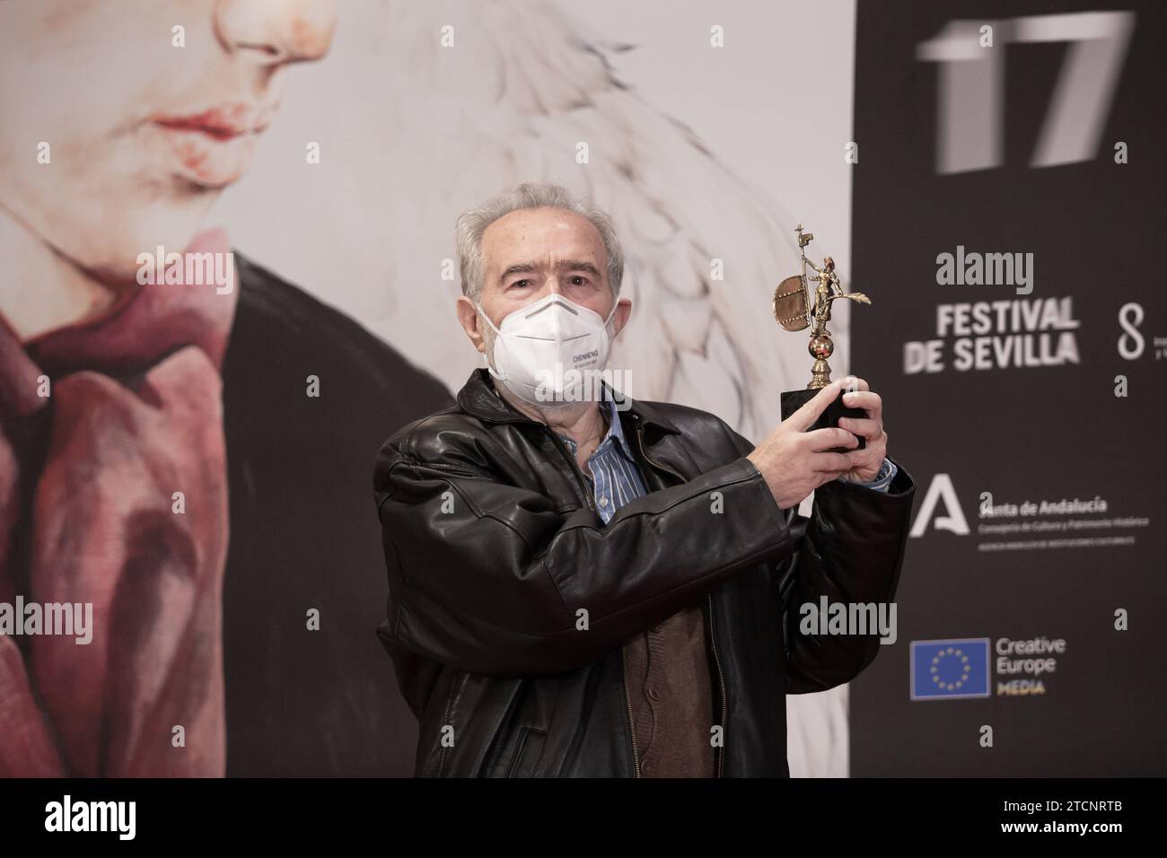 11/14/2020. Séville. 14.11.20. Photos des lauréats du Festival du film européen de Séville. À l'hôtel Seville Center. Gonzalo García Pelayo, réalisateur de 'Nine Sevillas'. Photo : Vanessa Gomez. Archsev. Crédit : Album / Archivo ABC / Vanessa Gómez Banque D'Images