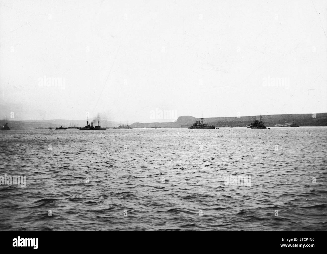 01/31/1913. Aspects de la guerre balkanique. L'entrée des Dardanelles protégées par la flotte turque, qui a tenu plusieurs rencontres avec la flotte grecque. Photo : Louis Hugelmann. Crédit : Album / Archivo ABC / Louis Hugelmann Banque D'Images