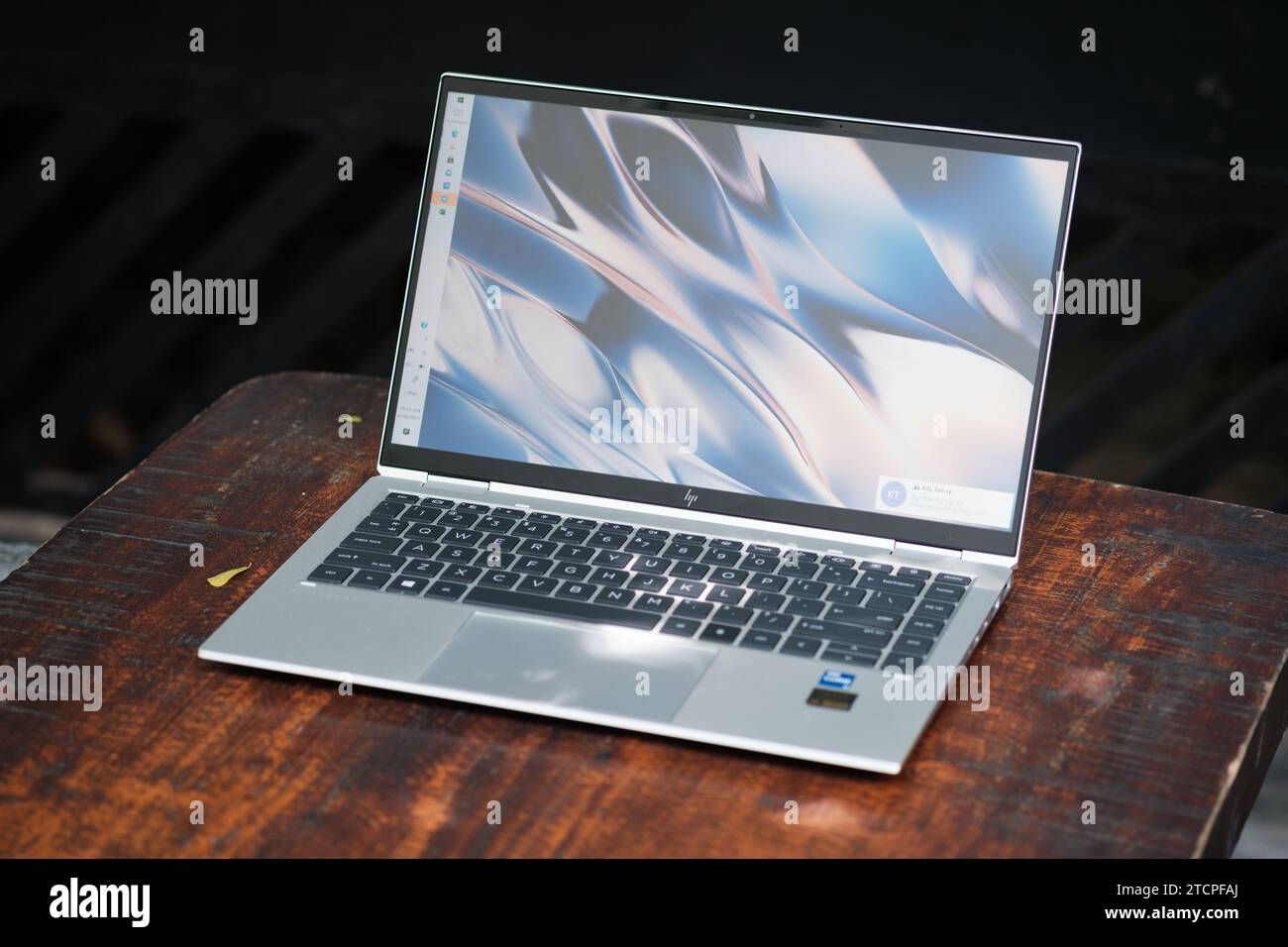 HCMC, VN - décembre 2023. Ordinateur portable HP EliteBook Banque D'Images