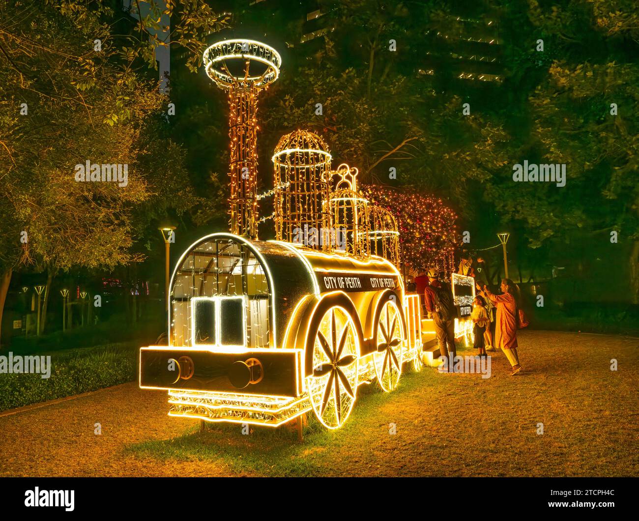 PERTH, AUSTRALIE 12 DÉCEMBRE 2023 le train de Noël vintage fait