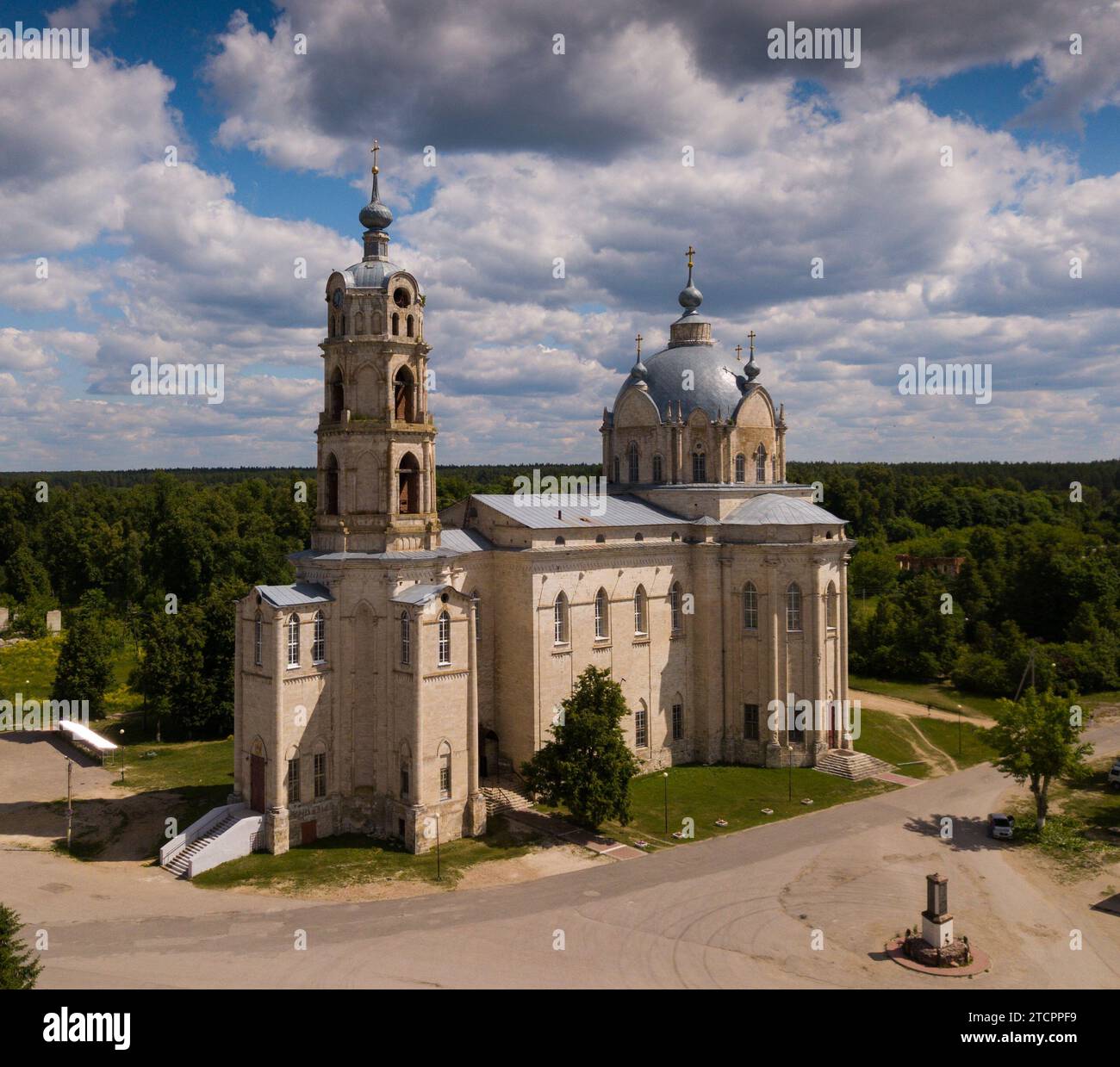 Église de la Trinité vivifiante à Gus-Zhelezny Banque D'Images