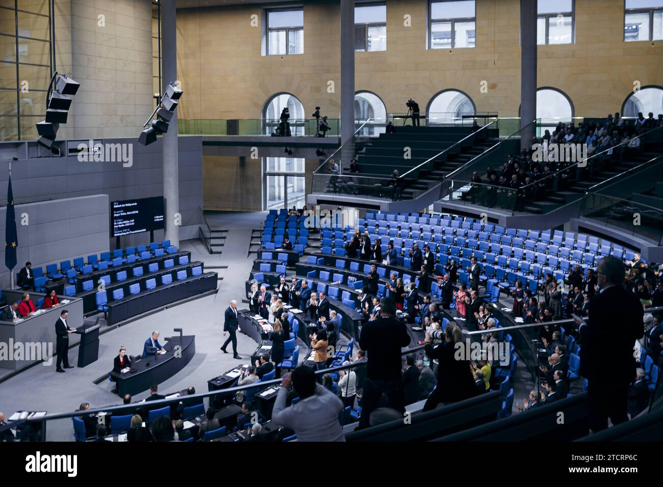 Juergen Trittin, Buendnis 90/Die Gruenen, aufgenommen im Rahmen seiner letzten Rede im Deutschen Bundestag à Berlin, 14.12.2023. Berlin Deutschland *** Juergen Trittin, Buendnis 90 Die Gruenen, enregistré lors de son dernier discours au Bundestag allemand à Berlin, 14 12 2023 Berlin Allemagne Copyright : xFelixxZahnx Banque D'Images