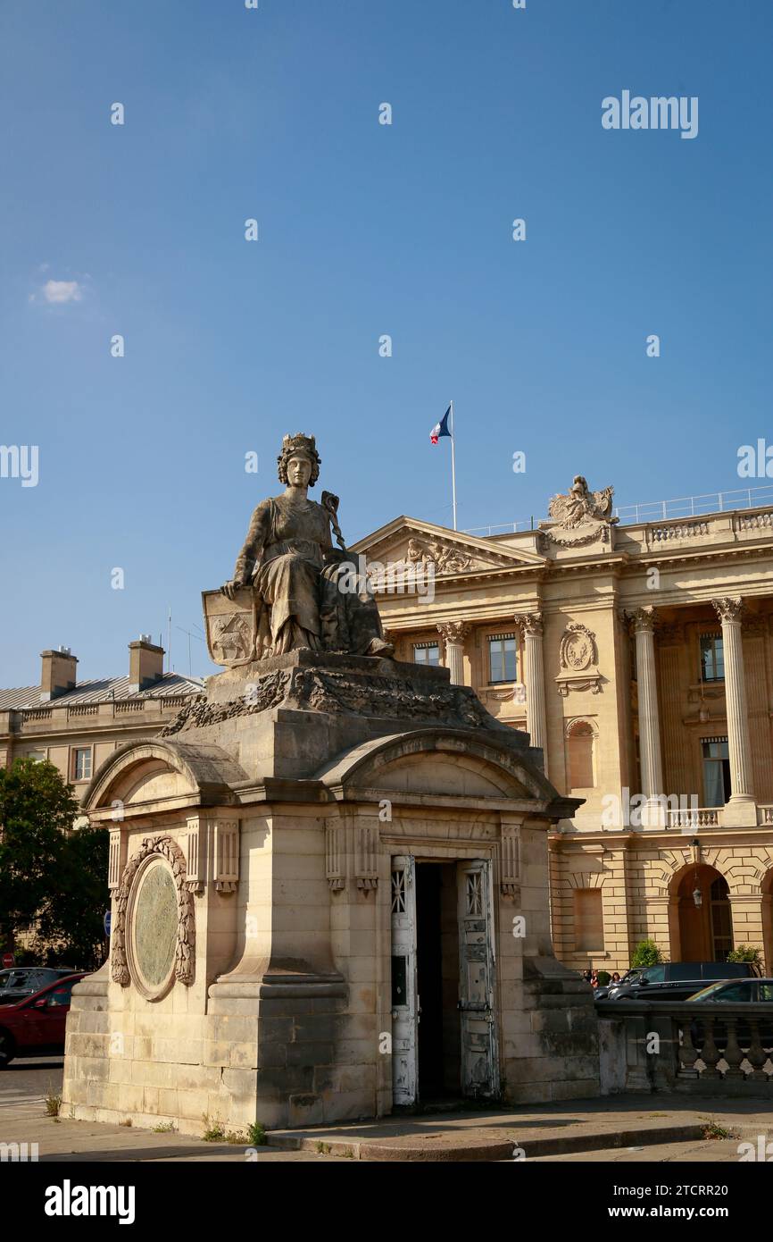 Place de la Concorde, l'une des places les plus célèbres de Paris, France Banque D'Images