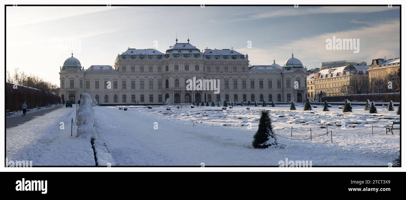 Palais du Belvédère en décembre neige, Autriche Banque D'Images