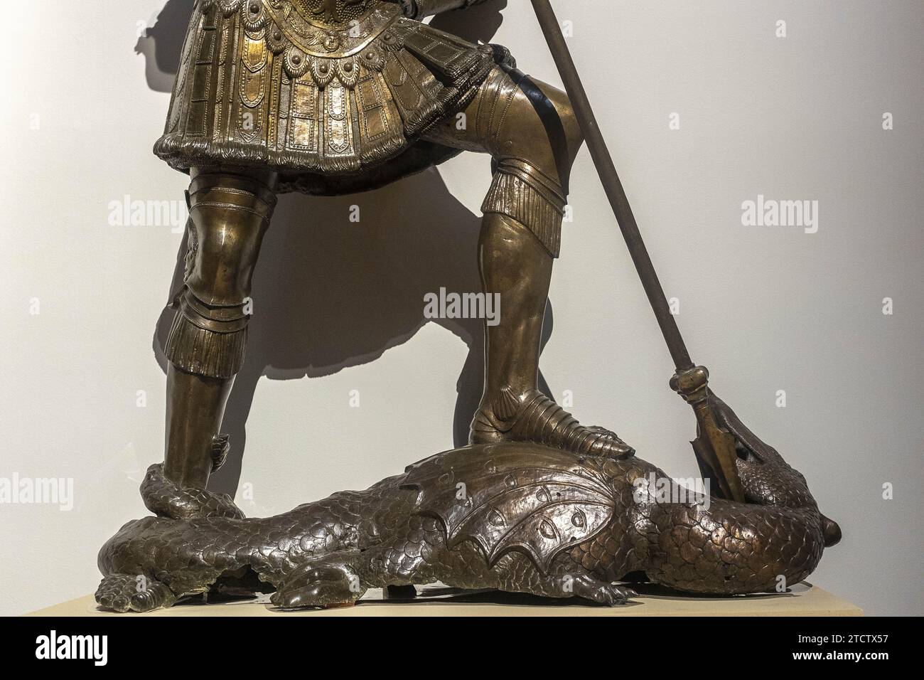 Exposition Donatello au V&A Museum, Londres, Royaume-Uni Niccolo Baroncelli et Domenico di Paris, saint George, 1450-54, bronze (détail) Banque D'Images