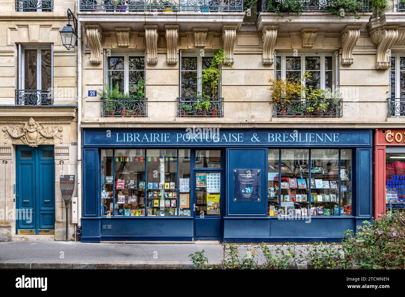 Librairie portugaise & brésilienne une librairie portugaise et brésilienne rue des fossés Saint-Jacques, Paris, France Banque D'Images