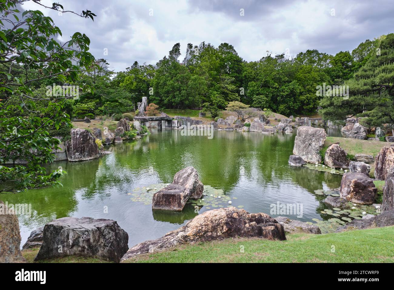 Image d'un jardin japonais traditionnel Banque D'Images