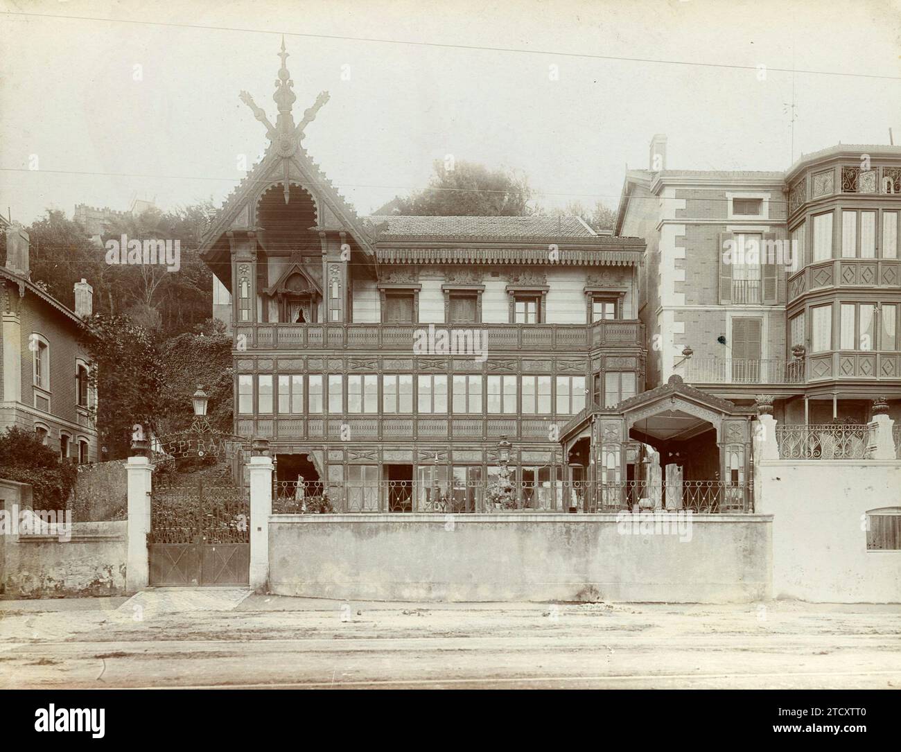 San Sebastian, 1880 (CA.). Villa Esperanza, maison d'été de la famille Luca de Tena. Crédit : Album / Archivo ABC Banque D'Images