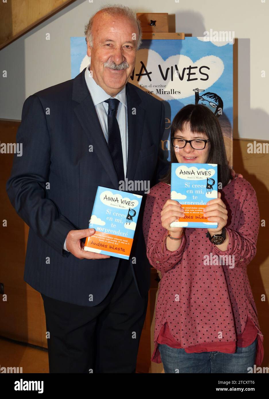 Madrid-17-3-2014.-Anna vives et Vicente del Bosque lors de la présentation du livre «si vous croyez en moi, je vais vous surprendre.»-photo Ernesto Acute.archdc. Crédit : Album / Archivo ABC / Ernesto Agudo Banque D'Images
