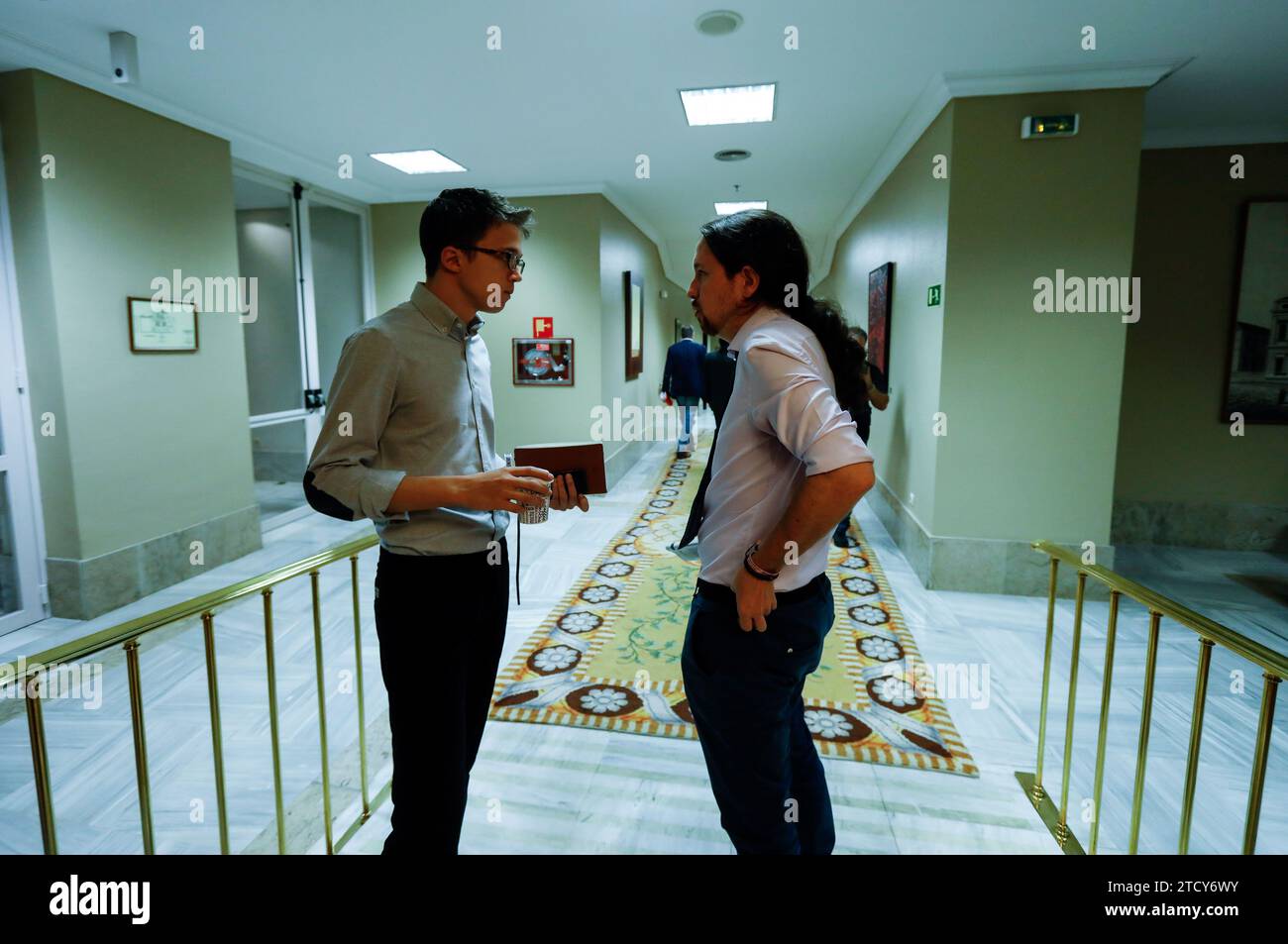 Madrid, 07/11/2017. Pablo Iglesias avec Iñigo Errejón au Congrès des députés. Photo : Oscar del Pozo ARCHDC. Crédit : Album / Archivo ABC / Oscar del Pozo Banque D'Images