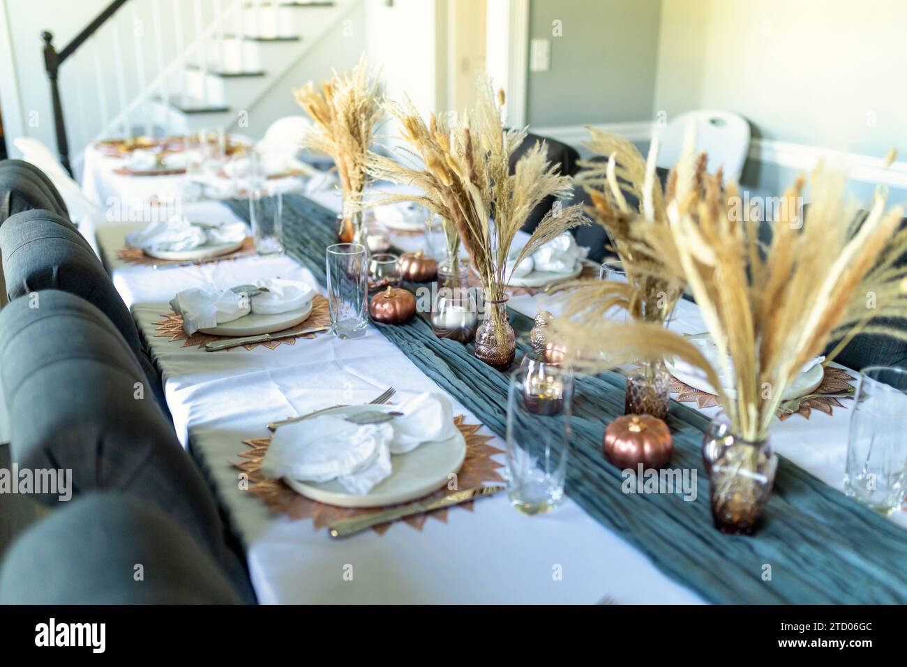 Table de salle à manger décorée pour Thanksgiving Banque D'Images