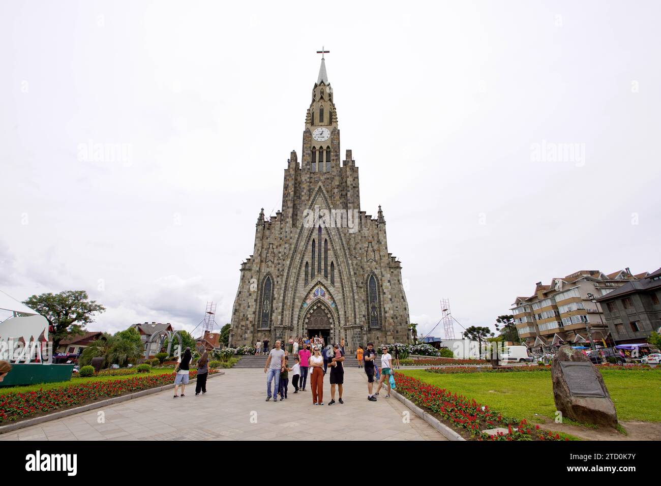 CANELA, BRÉSIL - 27 NOVEMBRE 2023 : paysage urbain de Canela avec l'église principale, Rio Grande do Sul, Brésil Banque D'Images