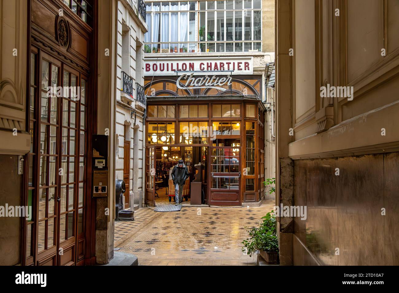 Brasserie bouillon paris Banque de photographies et d’images à haute