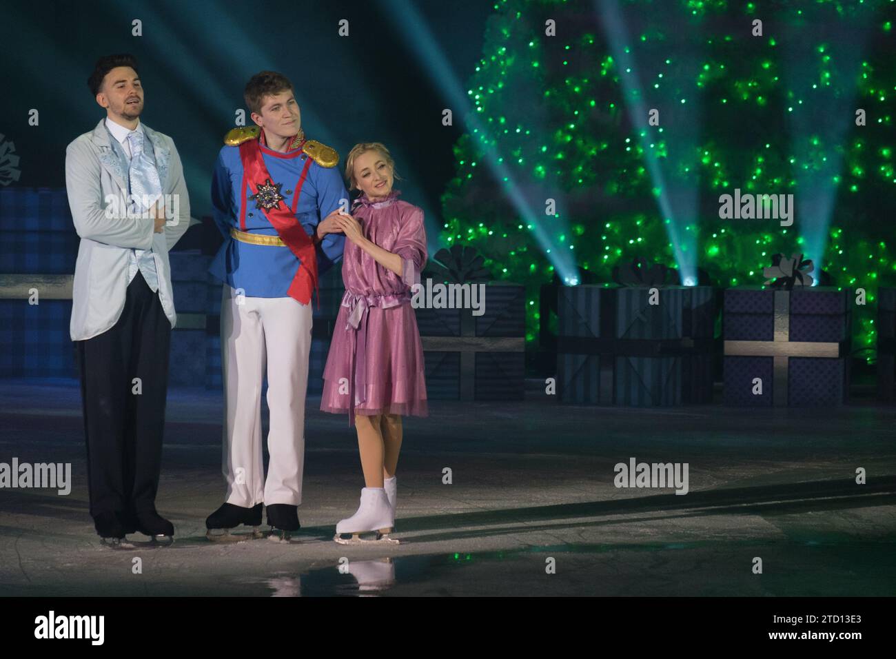 Dansez lors de la présentation du spectacle Christmas on Ice The Nutcracker au Madrid Arena. 15 décembre 2023 Espagne (photo par Oscar Go Banque D'Images