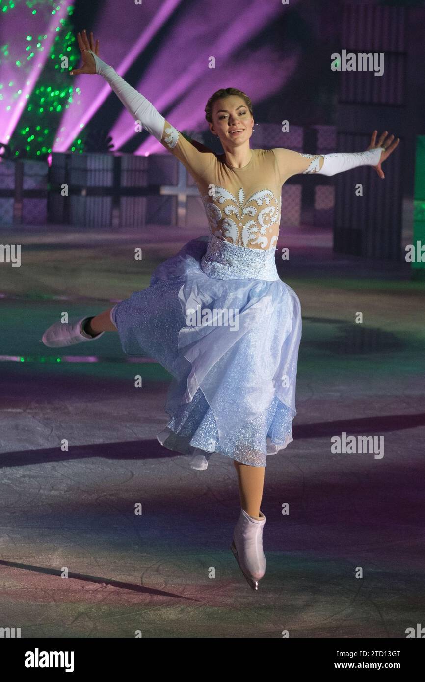 Dansez lors de la présentation du spectacle Christmas on Ice The Nutcracker au Madrid Arena. 15 décembre 2023 Espagne (photo par Oscar Go Banque D'Images