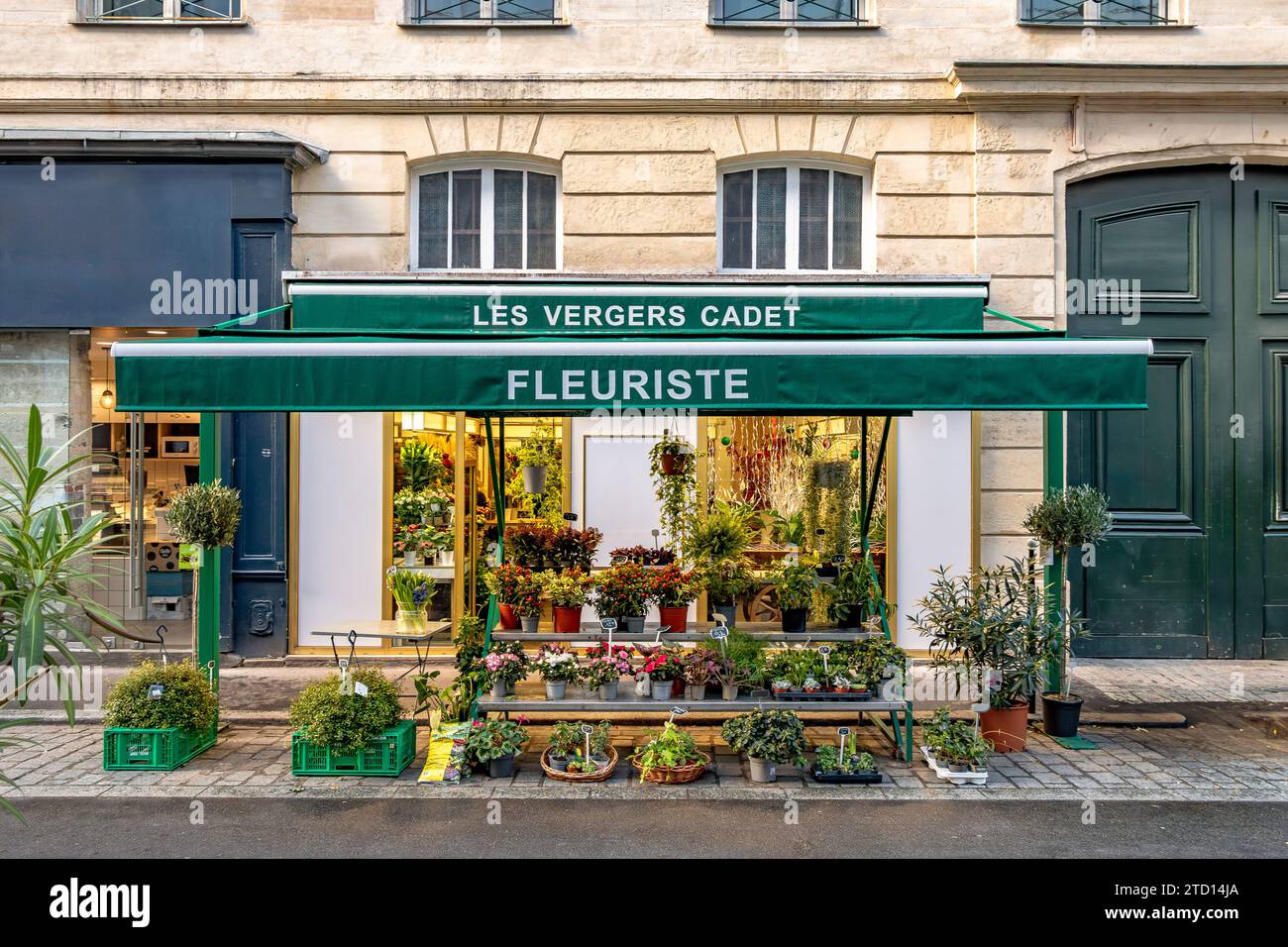 Les vergers Cadet , un fleuriste parisien rue Cadet dans le 9e arrondissement de Paris, France Banque D'Images