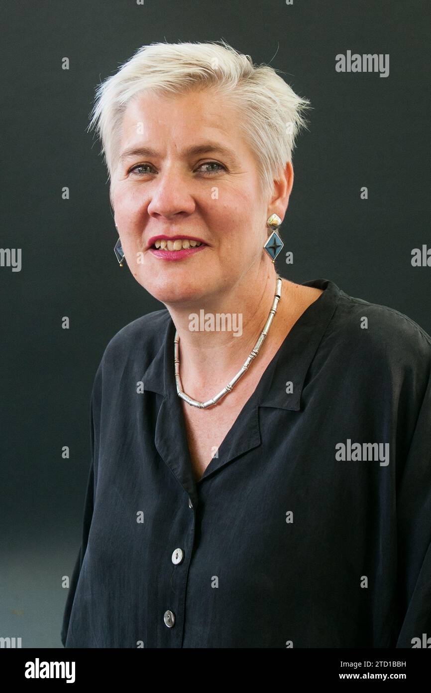 English author of children's and young adult books Tanya Landman attends a photocall during the Edinburgh International Book Festival on August 12, 20 Banque D'Images