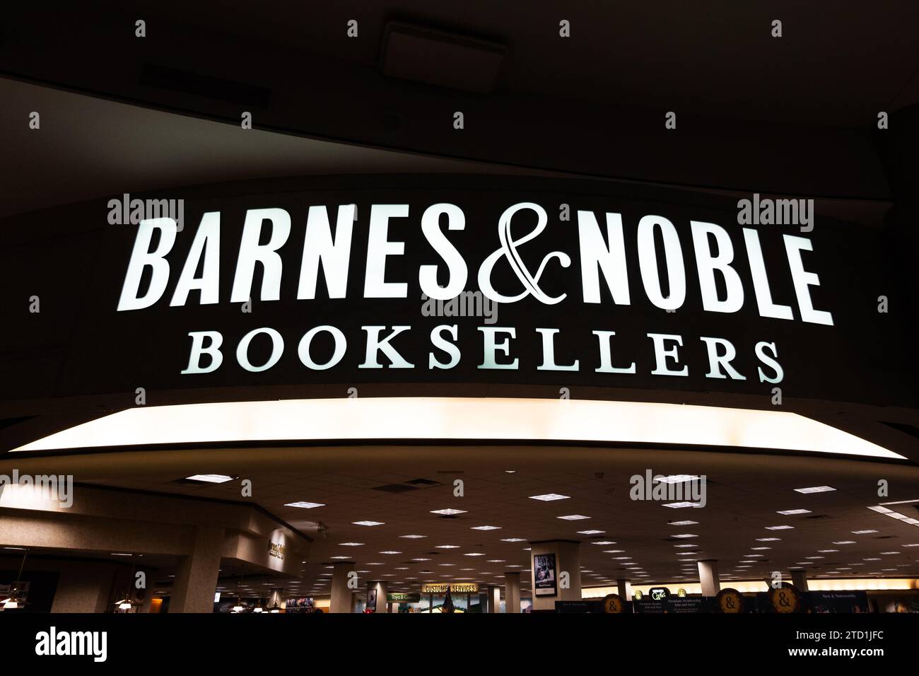 BLOOMINGTON, MN, États-Unis - 12 DÉCEMBRE 2023 : librairie Barnes and Noble au centre commercial Mall of America. Banque D'Images