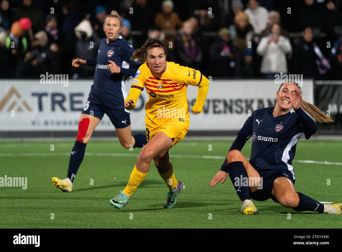 Malmoe, Suède. 13 décembre 2023. Mariona Caldentey (9 ans) du FC Barcelone vue lors du match de la Ligue des champions féminine de l’UEFA entre le FC Rosengaard et le FC Barcelone au Malmö Idrottsplats à Malmö. (Crédit photo : Gonzales photo - Joe Miller). Banque D'Images