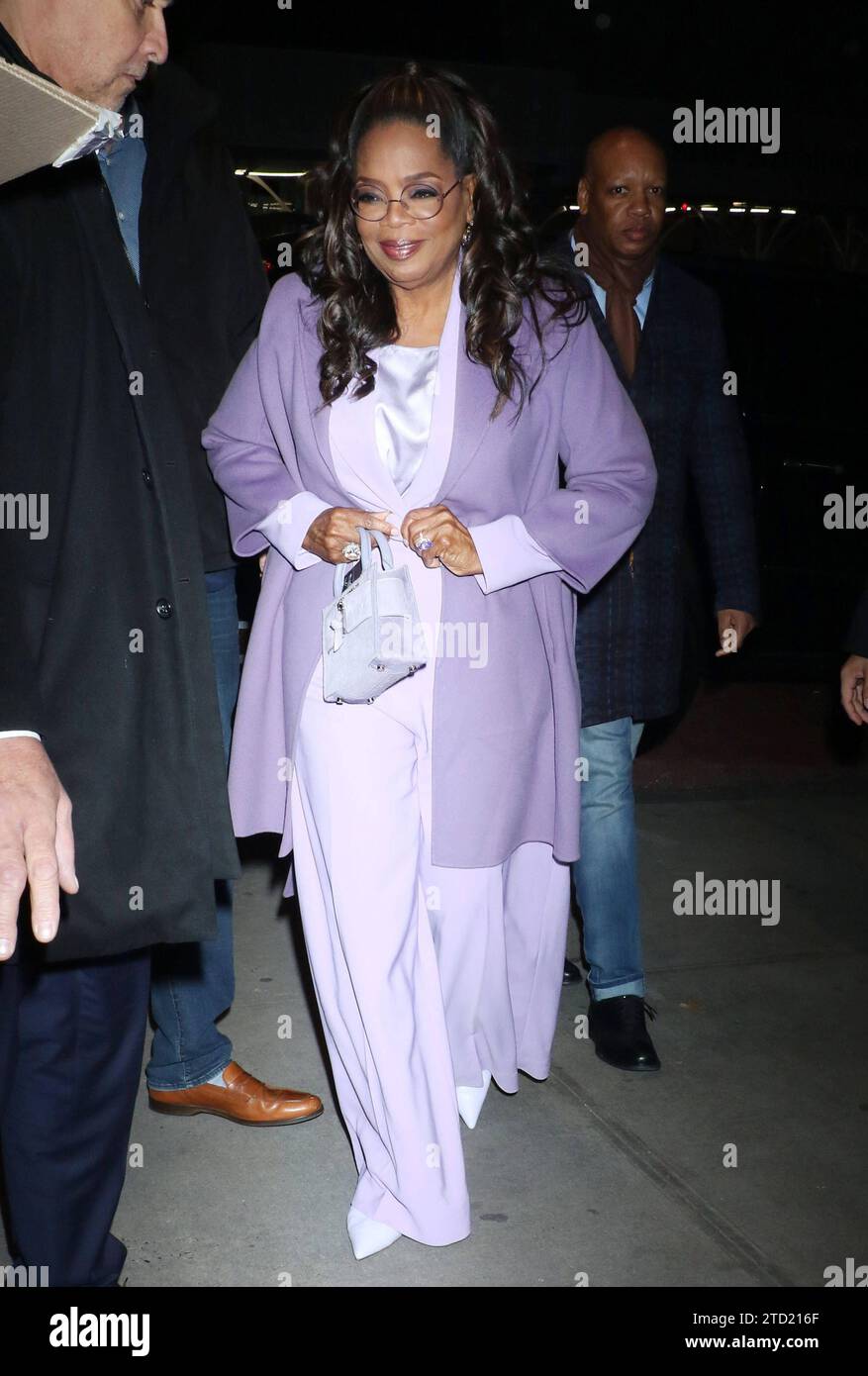 NEW YORK, NY- DÉCEMBRE 14 : Oprah Winfrey vu à la projection et Q&R pour The Color Purple au DGA Theater de New York. Ville le 14 décembre 2023. Droit d'auteur : xRWx Banque D'Images