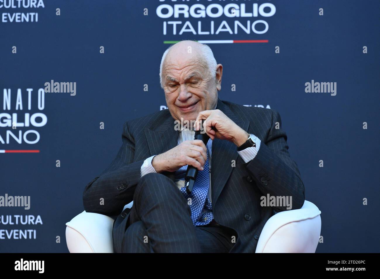Reportage - Atreju 2023 - Orgoglio Italiano - jour 2 Carlo Nordio pendant Atreju 2023 - Orgoglio Italiano - jour 2, célébration de Fratelli dItalia, 15 décembre 2023, Castel Sant Angelo, Rome, Italie. Rome Castel Sant Angelo Italie Copyright : xDomenicoxCippitellix/xLiveMediax LPN 1164164 Banque D'Images Reportage - Atreju 2023 - Orgoglio Italiano - jour 2 Carlo Nordio pendant Atreju 2023 - Orgoglio Italiano - jour 2, célébration de Fratelli dItalia, 15 décembre 2023, Castel Sant Angelo, Rome, Italie. Rome Castel Sant Angelo Italie Copyright : xDomenicoxCippitellix/xLiveMediax LPN 1164164 Banque D'Images