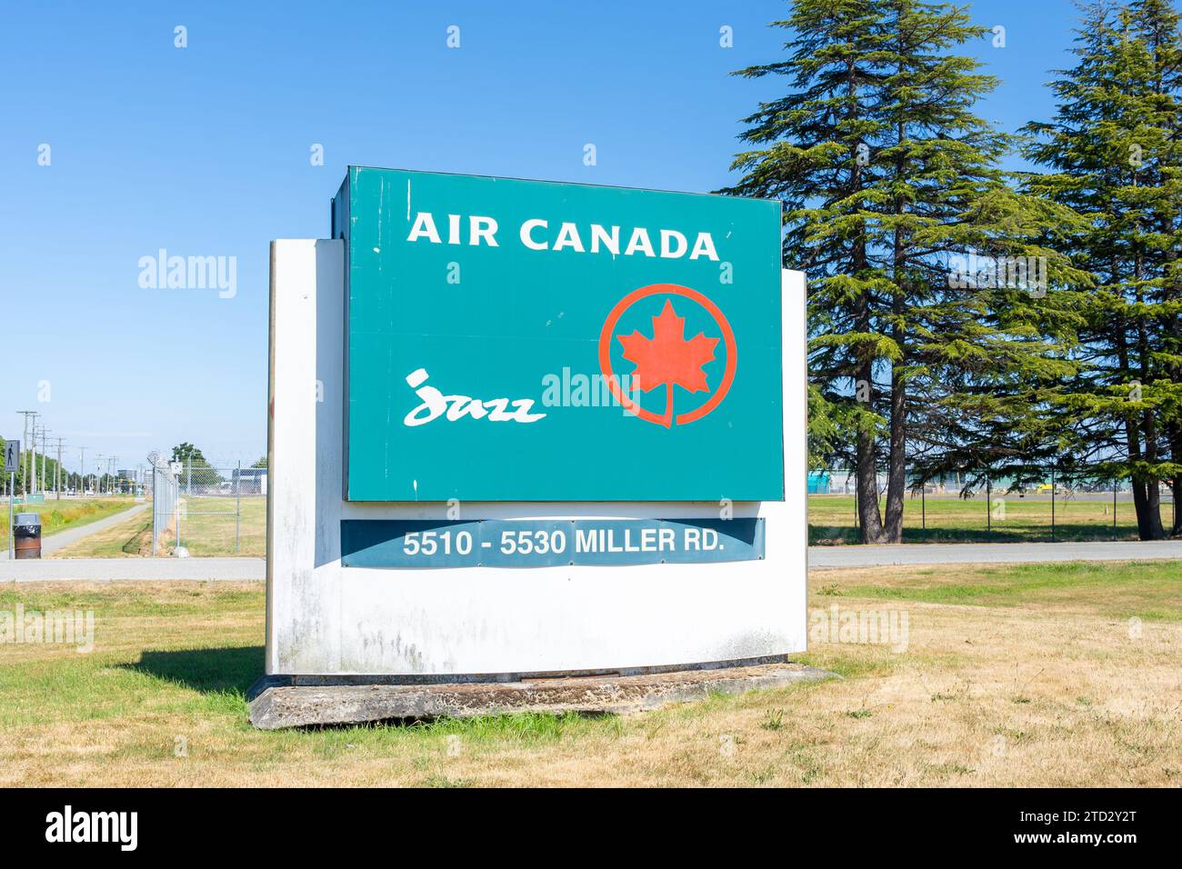 Un panneau au sol au bureau de Jazz Aviation LP à l'aéroport international de Vancouver à Richmond, Colombie-Britannique, Canada Banque D'Images