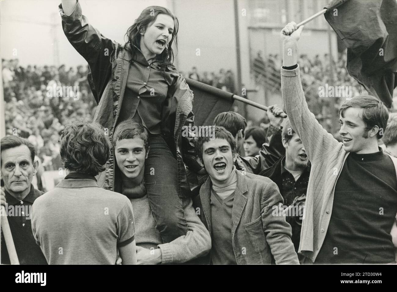 France, mai 1968. Étudiants dans l'une des manifestations massives du 68 mai. Crédit : Album / Archivo ABC Banque D'Images