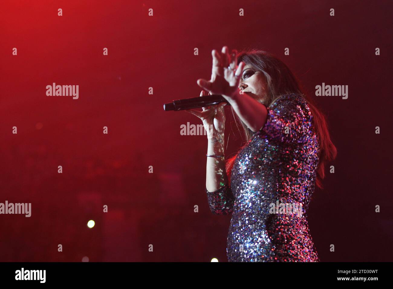 Madrid, 03/23/2019. La nuit de Cadena 100. In the image, concert de Vanesa Martín. Photo : Isabel Permuy Archdc. Crédit : Album / Archivo ABC / Isabel B Permuy Banque D'Images