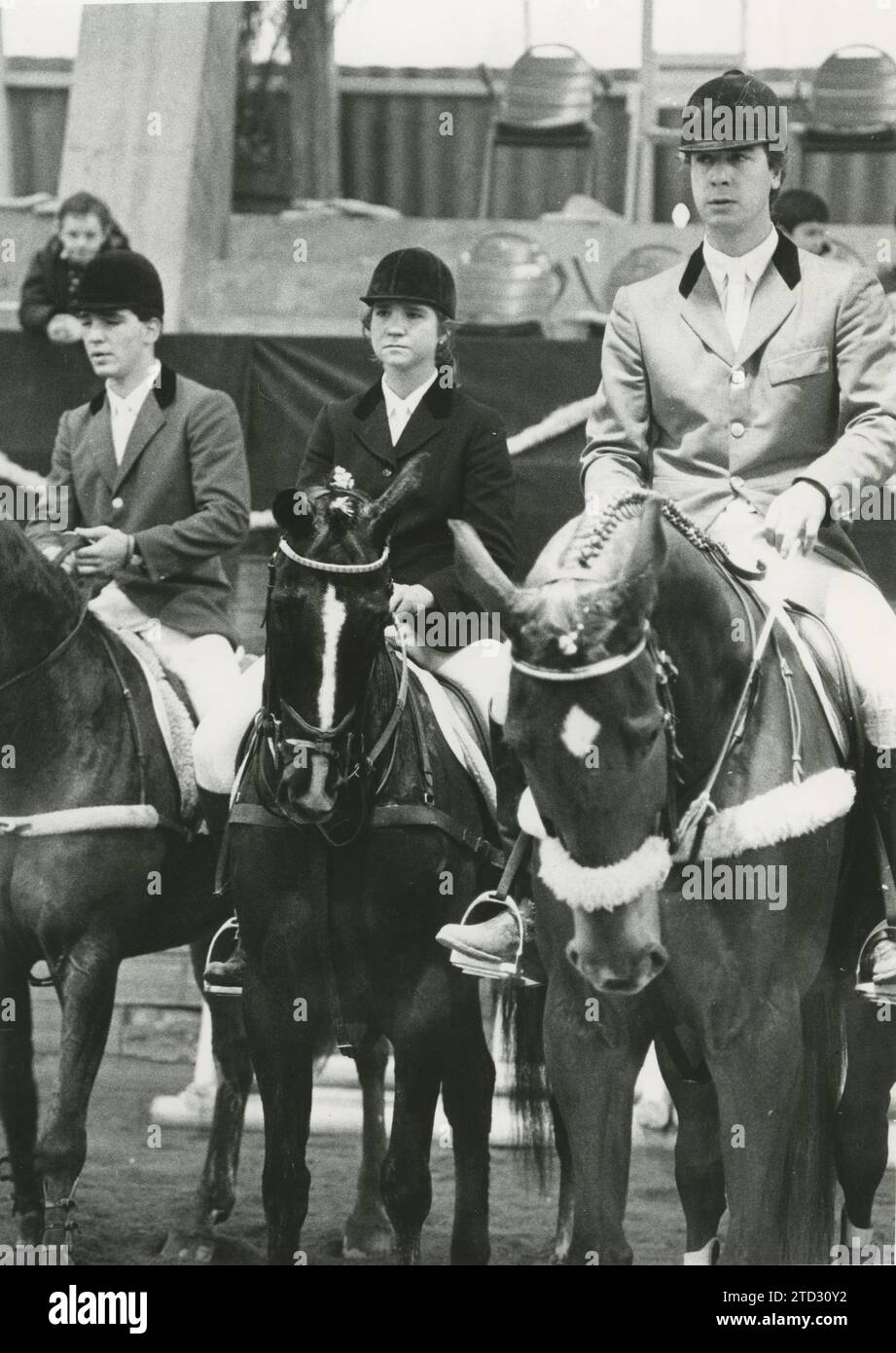 Madrid, 12/2/1985. Le prix de la Fédération équestre, grande clôture du II Tournoi des Champions. Dans l'image, Cayetano Martínez de Irujo, Infante Elena et Fernando Sarasola. Crédit : Album / Archivo ABC / Jaime Pato Banque D'Images