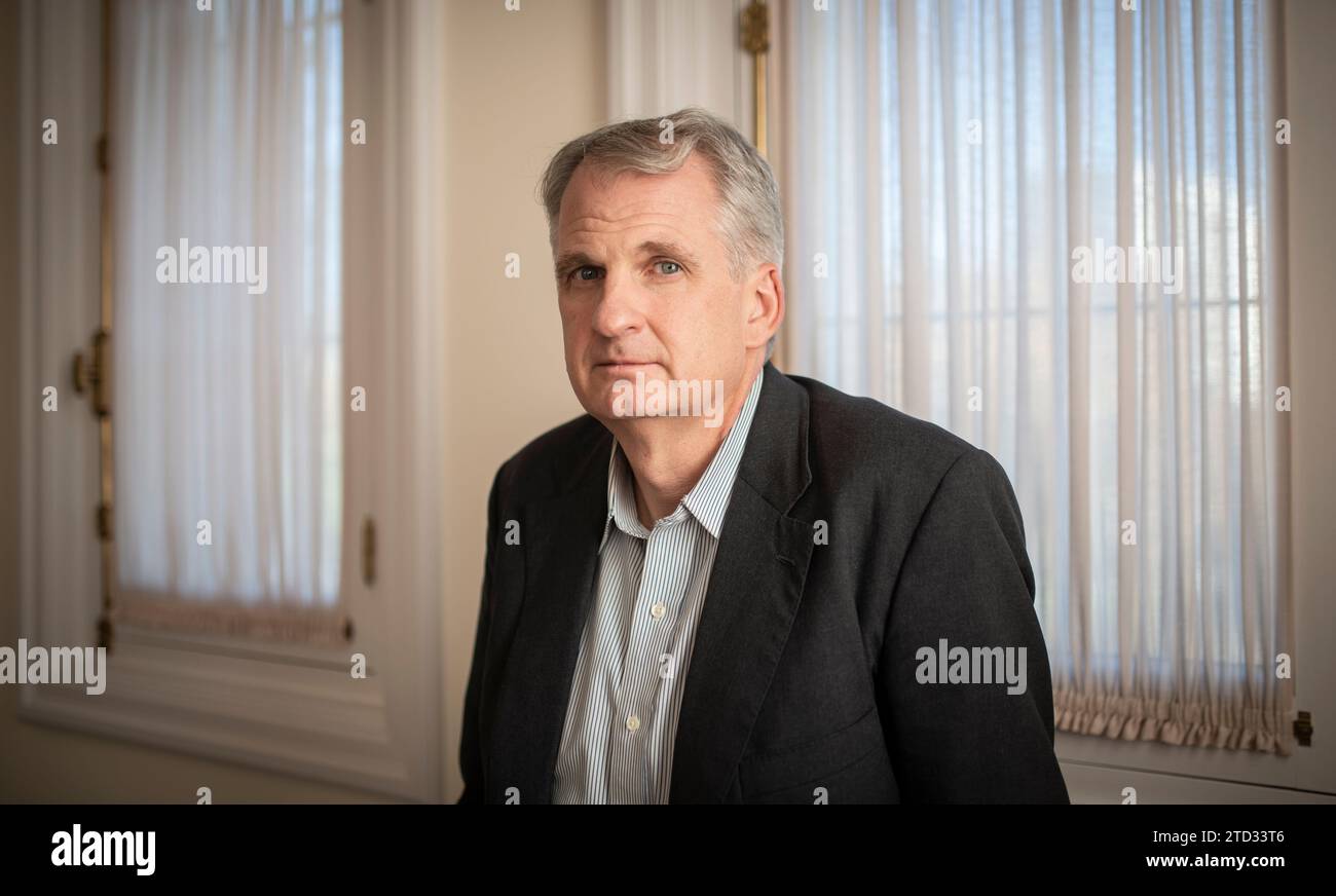 Madrid, 12/04/2018. Entretien avec Timothy Snyder. Photo : Maya Balanya Archdc. Crédit : Album / Archivo ABC / Maya Balanya Banque D'Images Madrid, 12/04/2018. Entretien avec Timothy Snyder. Photo : Maya Balanya Archdc. Crédit : Album / Archivo ABC / Maya Balanya Banque D'Images