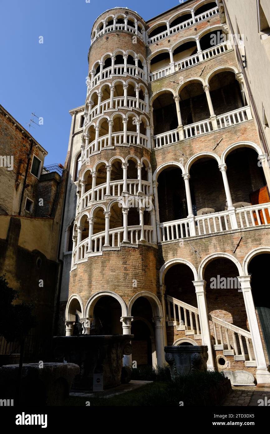 Venise Italie - Palazzo Contarini del Bovolo - palais avec escalier en colimaçon Banque D'Images