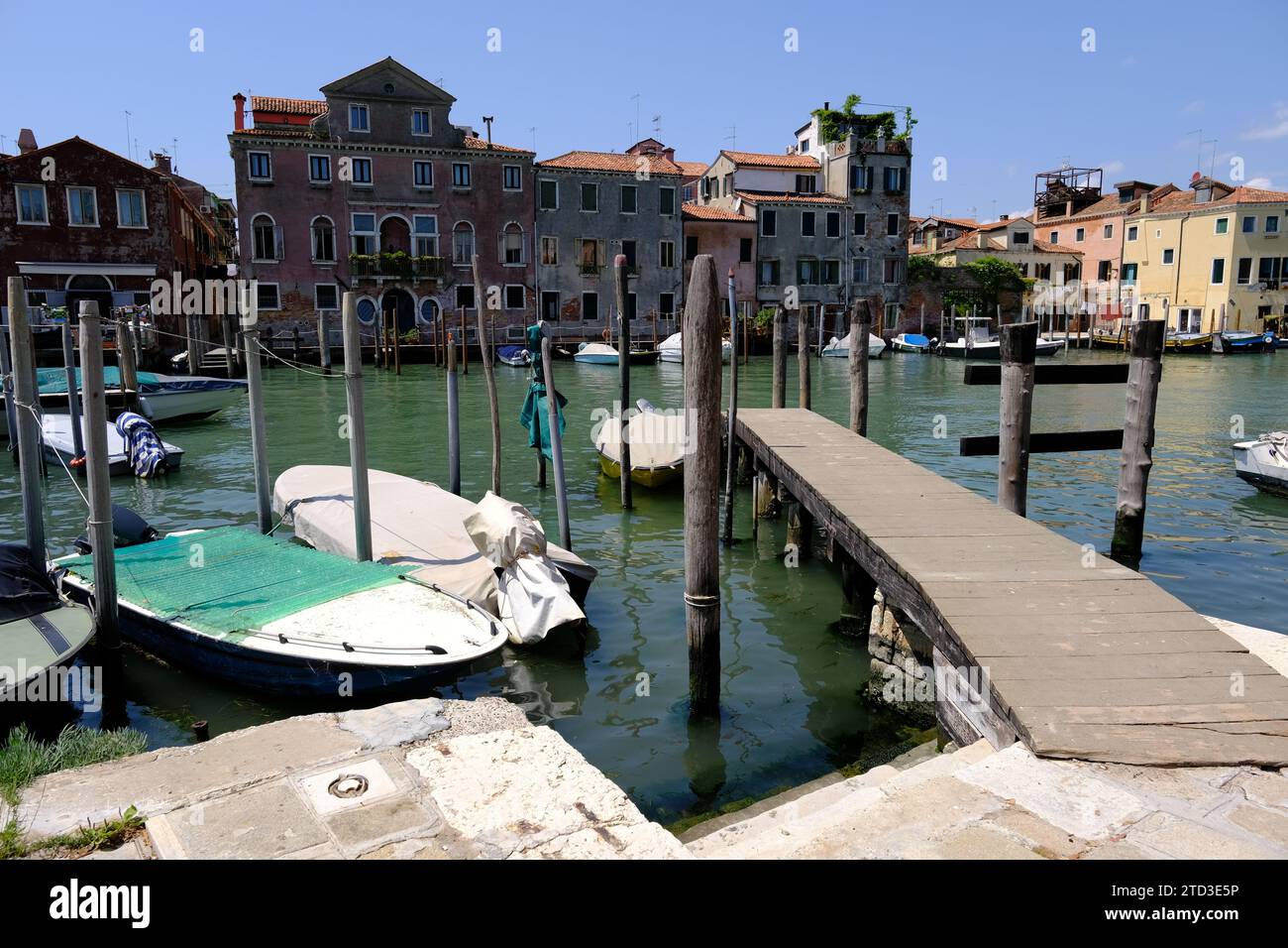 Venise Italie - vue sur l'île San Pietro - Canal San Pietro Banque D'Images