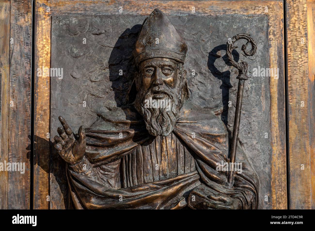 L'église de St. Nicholas est situé dans le centre de la ville. Il a un plan basilique avec une seule nef. La façade est divisée par pilastres et sho Banque D'Images