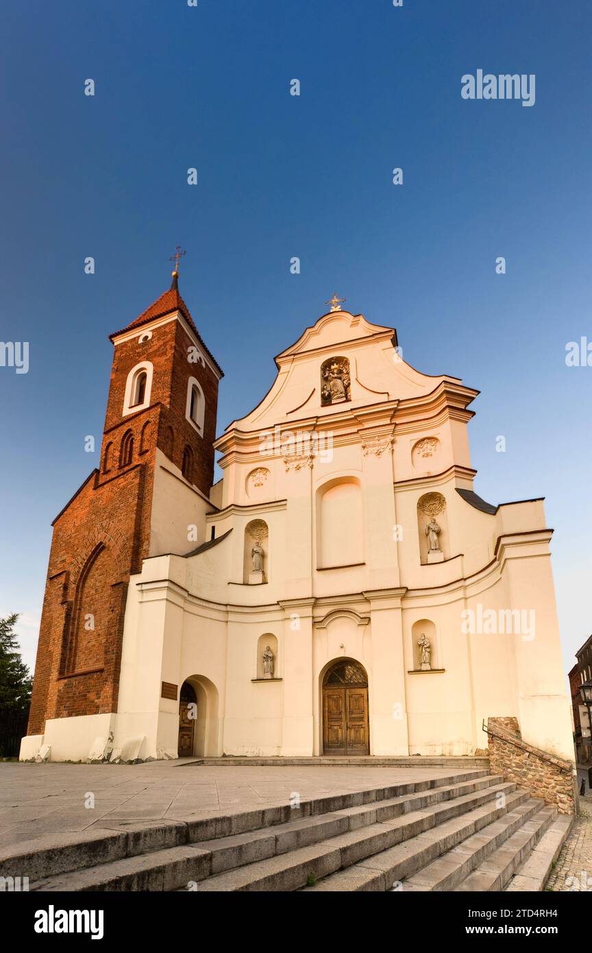 Église franciscaine, gothique-baroque, à Gniezno, Wielkopolskie, Pologne Banque D'Images