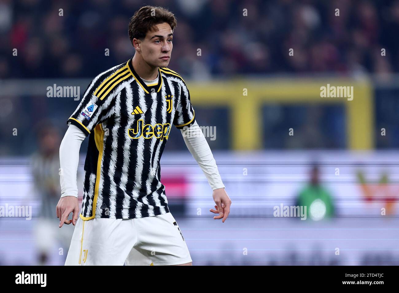 Gênes, Italie. 15 décembre 2023. Kenan Yildiz de Juventus FC regarde pendant le match de football Serie A entre Genoa FC et Juventus FC au Stadio Luigi Ferraris le 15 2023 décembre à Gênes, Italie . Crédit : Marco Canoniero/Alamy Live News Banque D'Images