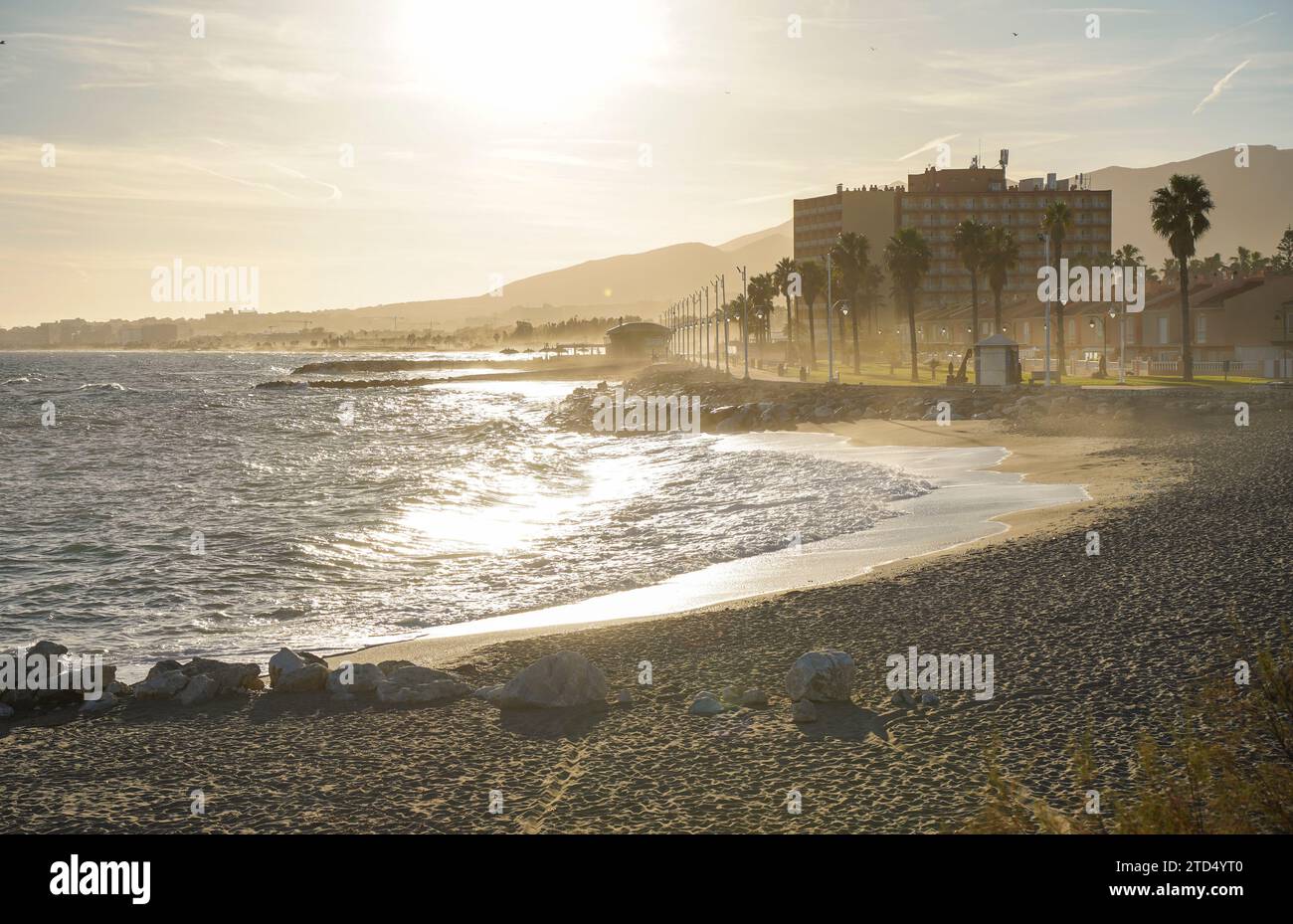 Playa de Guadalmar, Guadalmar, ville en mer près de Malaga, Costa del sol, Espagne. Banque D'Images