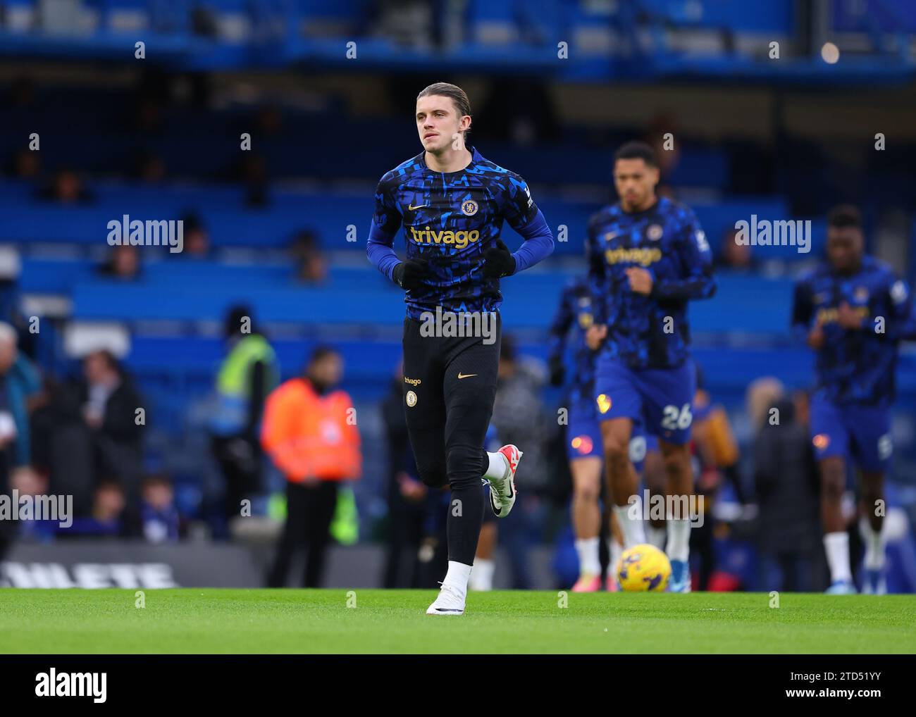 16 décembre 2023 ; Stamford Bridge, Chelsea, Londres, Angleterre : Premier League football, Chelsea contre Sheffield United ; Conor Gallagher de Chelsea s'échauffant Banque D'Images