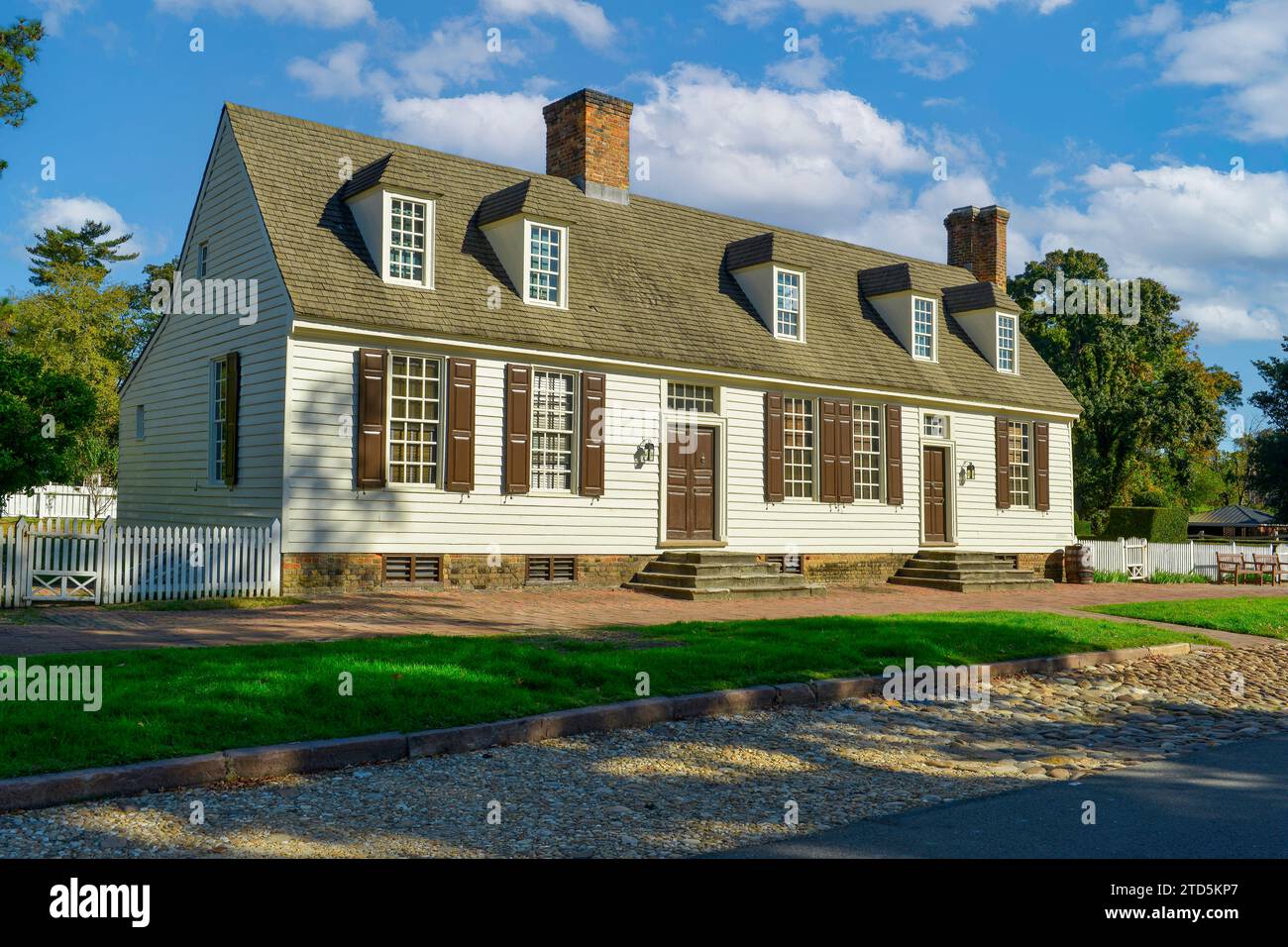 Maison sur Duke of Gloucester Street à Colonial Williamsburg, Virginie Banque D'Images