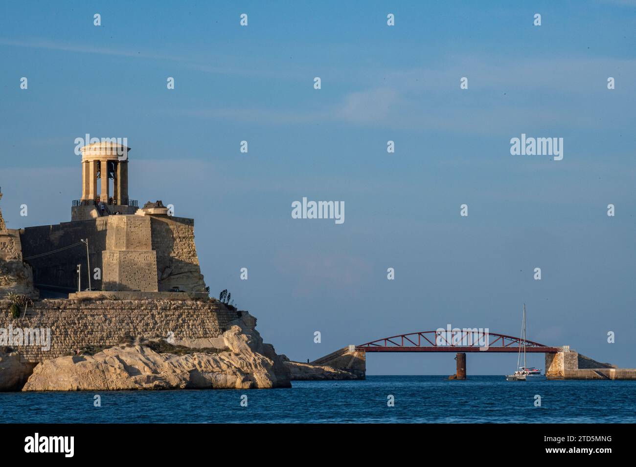 St Elme Pont brise-lames, La Valette, Malte Banque D'Images