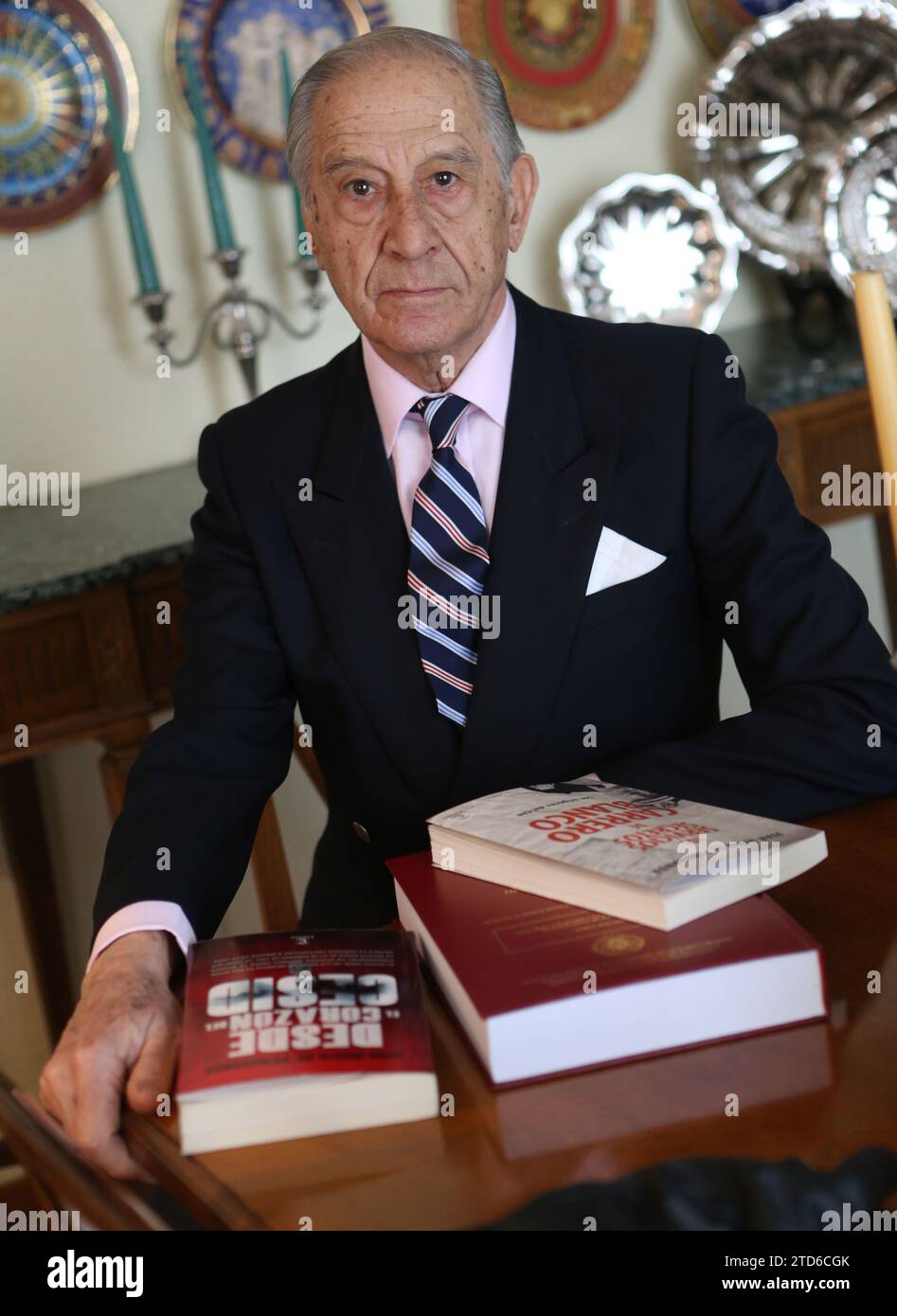 Madrid, 02/11/2015. Entretien avec Juan María Peñaranda, général dans la réserve. Photo : Ernesto Agudo ARCHDC. Crédit : Album / Archivo ABC / Ernesto Agudo Banque D'Images