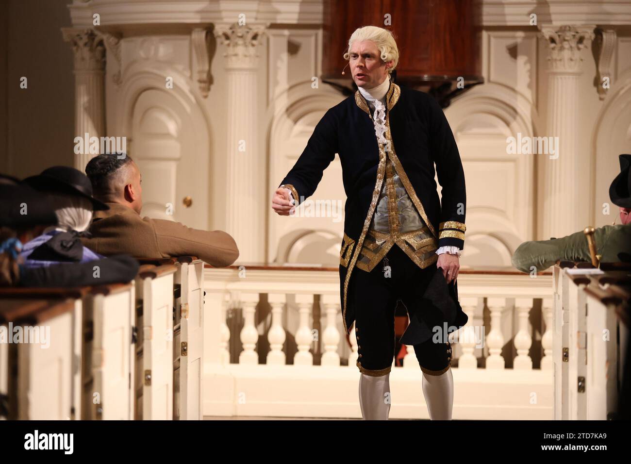 Boston, ma, États-Unis. 16 décembre 2023. Le 250th Boston Tea Party a lieu dans des lieux emblématiques reproduisant les réunions menant au port de Boston où le thé est jeté par-dessus bord des navires. (Image de crédit : © Christy Prosser/ZUMA Press Wire) USAGE ÉDITORIAL SEULEMENT! Non destiné à UN USAGE commercial ! Crédit : ZUMA Press, Inc./Alamy Live News Banque D'Images Boston, ma, États-Unis. 16 décembre 2023. Le 250th Boston Tea Party a lieu dans des lieux emblématiques reproduisant les réunions menant au port de Boston où le thé est jeté par-dessus bord des navires. (Image de crédit : © Christy Prosser/ZUMA Press Wire) USAGE ÉDITORIAL SEULEMENT! Non destiné à UN USAGE commercial ! Crédit : ZUMA Press, Inc./Alamy Live News Banque D'Images