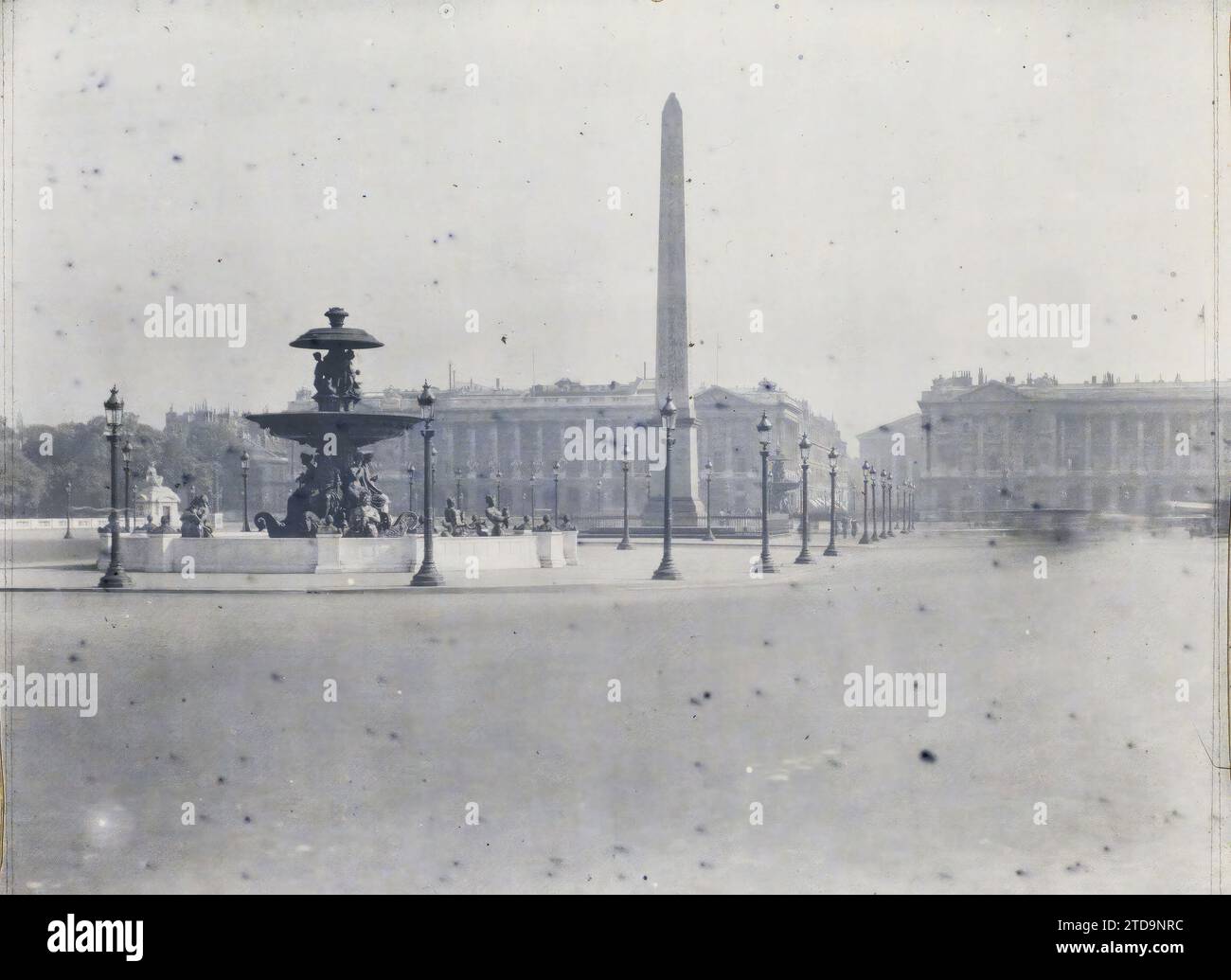 Paris (8e arrondissement), France place de la Concorde, logement, Architecture, Art, réverbère, lampadaire, Obélisque, Ministère, Architecture civile publique, Fontaine, hôtel particulier, place, Antiquité, France, Paris, place de la Concorde, Concorde, 13/07/1923 - 13/07/1923, Léon, Auguste, photographe, Autochrome, photo, verre, Autochrome, photo, positif, horizontal, taille 9 x 12 cm Banque D'Images