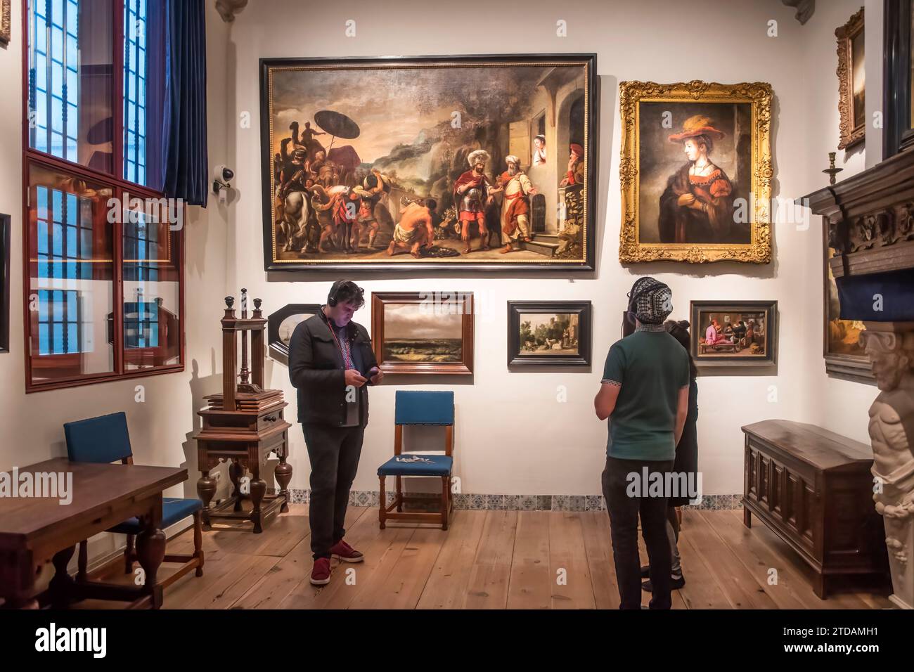 Une salle du musée de la Maison Rembrandt, Amsterdam. Banque D'Images