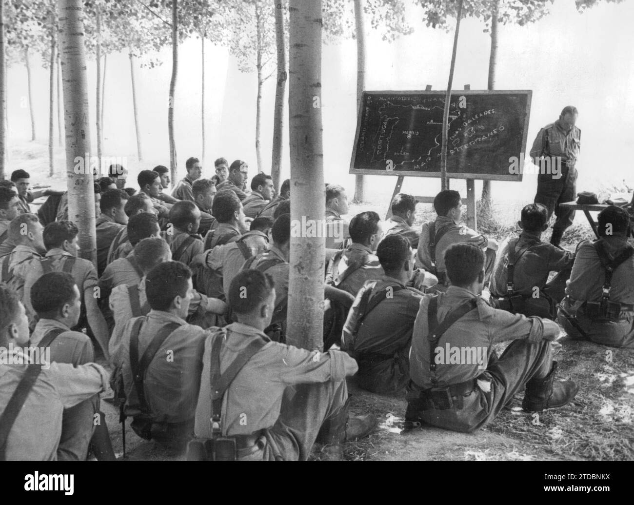 05/31/1960. Instruction de soldats espagnols dans la division Pentomic et blindée de Madrid. Crédit : Album / Archivo ABC / Manuel Sanz Bermejo Banque D'Images