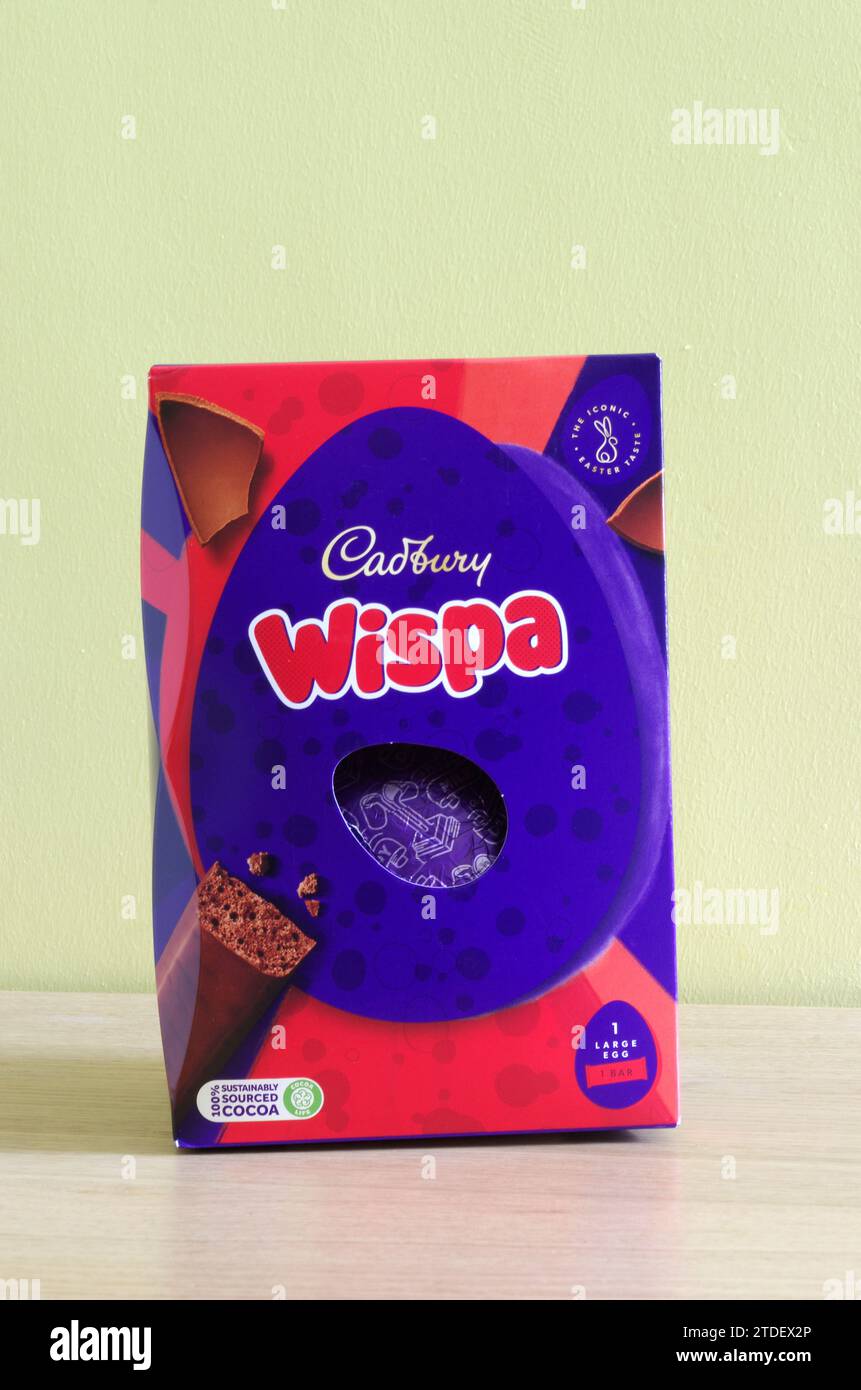 Egg de Pâques au chocolat Wispa de Cadbury, Royaume-Uni Banque D'Images