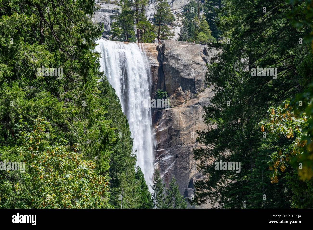 Vernal Falls, parc national de Yosemite, site classé au patrimoine mondial de l'UNESCO, Californie, États-Unis d'Amérique, Amérique du Nord Banque D'Images